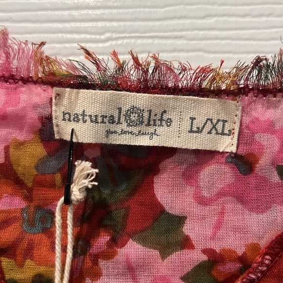 NWT NATURAL LIFE Floral Pintuck Placket Tunic - Picture 5 of 10